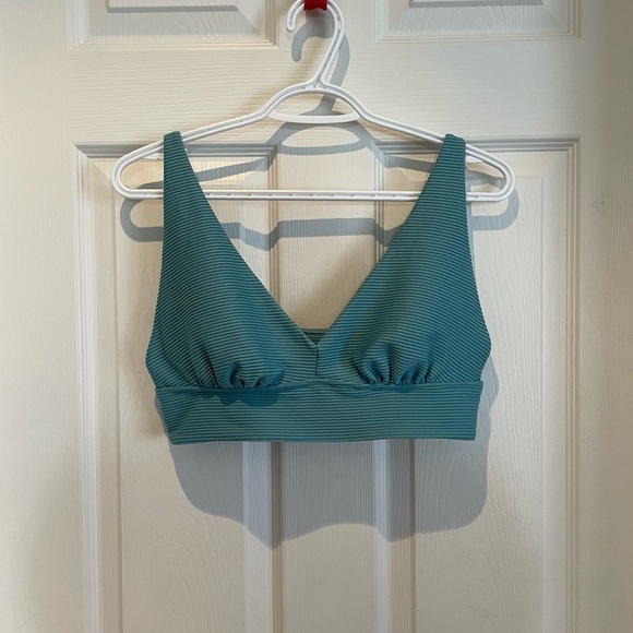 Bikini top - Picture 1 of 3